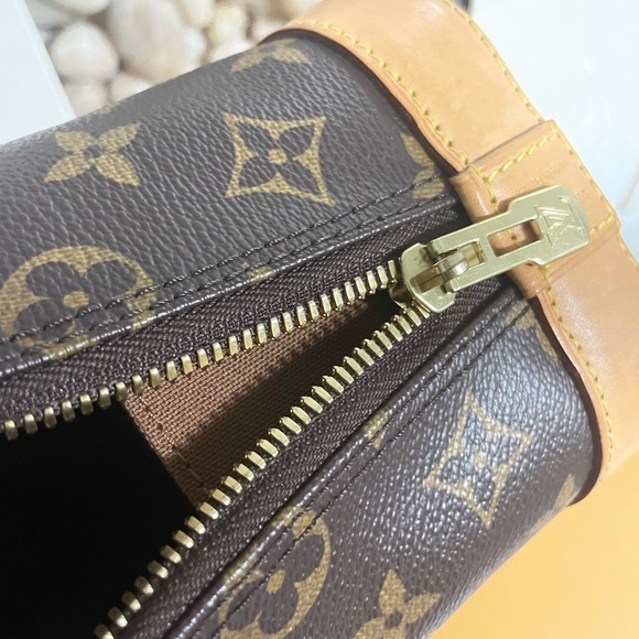 Sold on instagramLOUIS VUITTON ALMA BB MONOGRAM - Picture 15 of 16